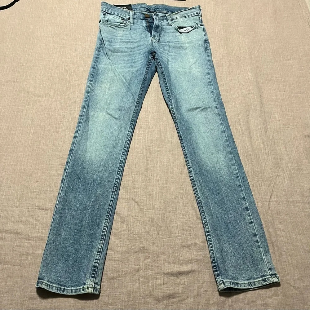 Hollister Light Blue Slim Straight Jeans Size 29x30 Trendy Skater California